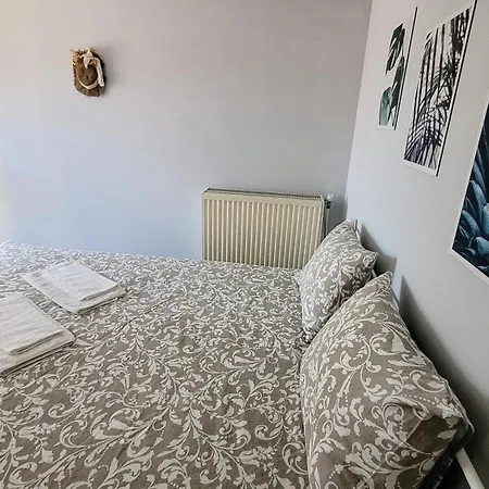 Antoni's House Apartman Timfrisztósz