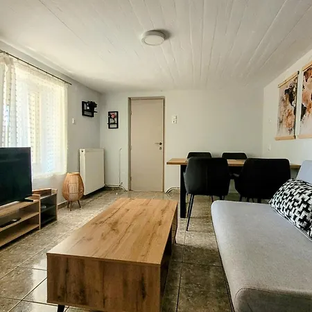 Apartman Antoni's House Timfrisztósz